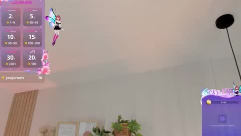 Snapshot of nakamura_san chatting on 12-21-25, 10:44 INSTAGRAM m2221 online show from 12-21-25, 10:44