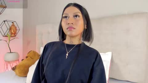 INSTAGRAM  m2221     online show from 02-02-26, 11:31