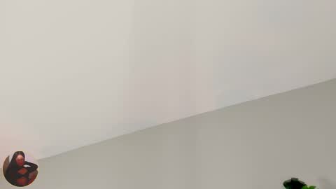 INSTAGRAM  m2221     online show from 02-19-26, 10:00