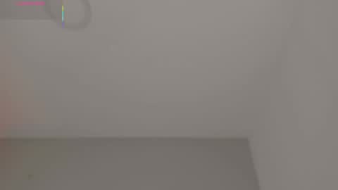 INSTAGRAM  m2221     online show from 04-01-26, 10:05