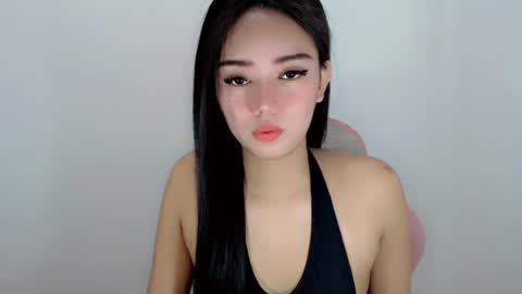 Snapshot of naked_stacey chatting on 07-08-26, 10:25 Stacey online show from 07-08-26, 10:25