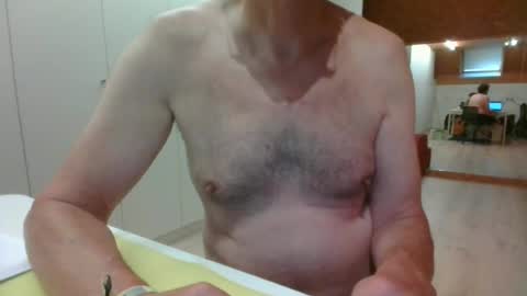 Snapshot of nakedcock5518782 chatting on 07-07-26, 04:11 nakedcock5518782 online show from 07-07-26, 04:11