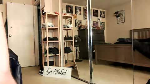 nakedmonkey online show from 07-25-26, 01:36