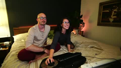 nakedpaint245477 online show from 12-18-24, 02:53