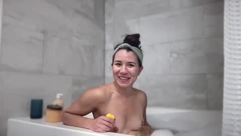 nakedpaint245477 online show from 12-23-24, 06:16