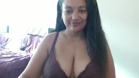 Snapshot of nala_thickk chatting on 12-06-24, 03:33 Nala Thickk online show from 12-06-24, 03:33