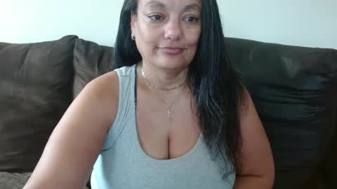 Snapshot of nala_thickk chatting on 02-11-25, 05:18 Nala Thickk online show from 02-11-25, 05:18