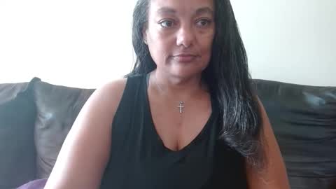 Snapshot of nala_thickk chatting on 10-26-25, 04:35 Nala Thickk online show from 10-26-25, 04:35