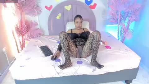 nalapalmer online show from 06-29-26, 07:58