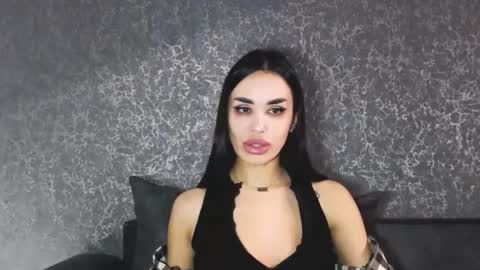 Lady online show from 03-21-26, 06:00