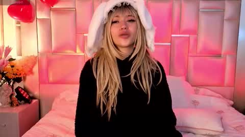 ----Namea------ online show from 02-17-26, 05:59