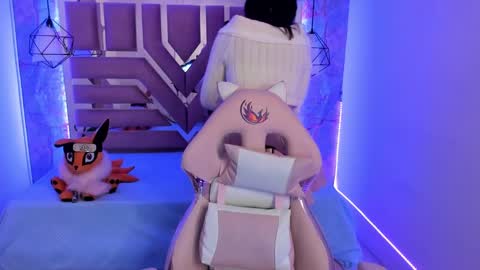 nami_usagi online show from 12-19-24, 11:29