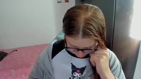 Nami online show from 01-23-25, 05:52