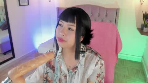 namiko_park online show from 01-10-25, 02:45