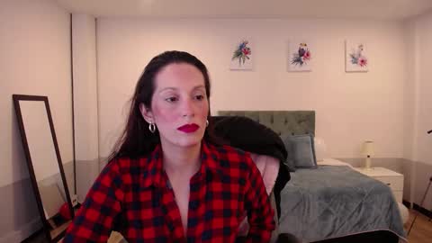 Snapshot of namisunny chatting on 03-02-25, 02:08 nami online show from 03-02-25, 02:08