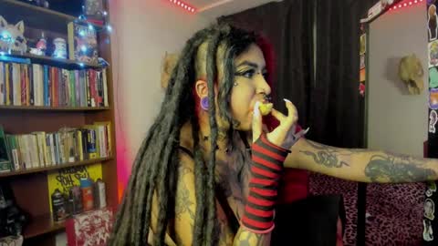 Val  online show from 10-06-25, 01:14