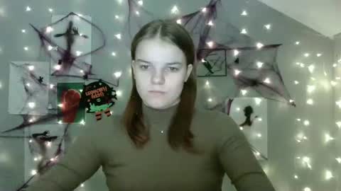 Nana online show from 10-07-25, 06:43