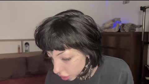 Snapshot of nananevaeragain chatting on 12-16-24, 07:54 Nana online show from 12-16-24, 07:54