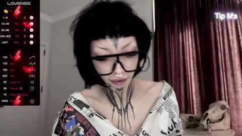 Snapshot of nananevaeragain chatting on 01-11-25, 12:07 Nana online show from 01-11-25, 12:07