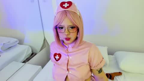 Snapshot of nanaosaky chatting on 03-10-25, 12:37 NanaOsaky online show from 03-10-25, 12:37