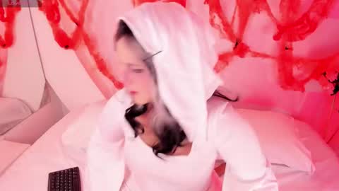 Snapshot of nanaosaky chatting on 10-31-25, 11:55 NanaOsaky online show from 10-31-25, 11:55