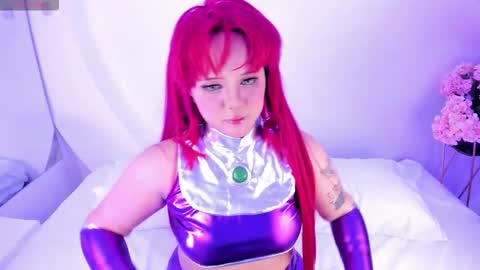 Snapshot of nanaosaky chatting on 11-26-25, 11:55 NanaOsaky online show from 11-26-25, 11:55