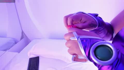 Snapshot of nanaosaky chatting on 11-28-25, 12:08 NanaOsaky online show from 11-28-25, 12:08