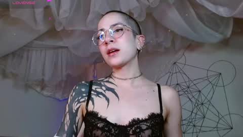 Alma  Maria online show from 02-19-25, 09:39