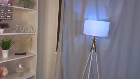 Snapshot of nanayuki chatting on 09-11-25, 03:45 Miya online show from 09-11-25, 03:45