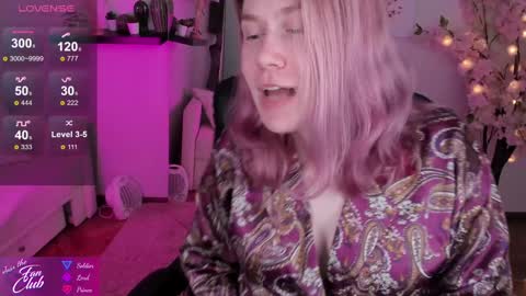 Snapshot of nancy_sun_ chatting on 12-05-24, 02:22 Nancy online show from 12-05-24, 02:22