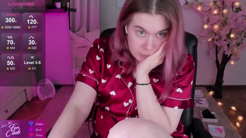 Snapshot of nancy_sun_ chatting on 12-13-24, 03:11 Nancy online show from 12-13-24, 03:11