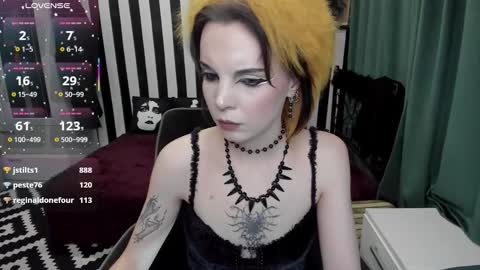 Snapshot of nancyaddams chatting on 09-24-25, 01:31 Nancy online show from 09-24-25, 01:31