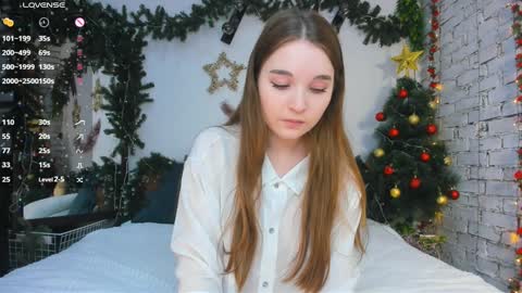 Snapshot of nancycaseys chatting on 01-30-25, 05:09 Luna online show from 01-30-25, 05:09