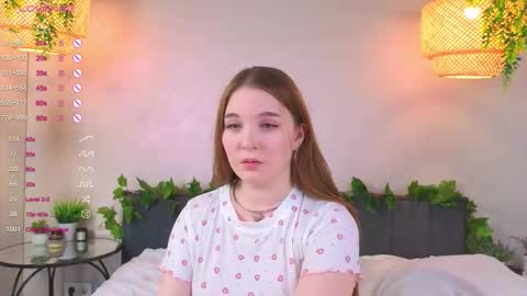 Snapshot of nancycaseys chatting on 09-24-25, 05:11 Luna online show from 09-24-25, 05:11