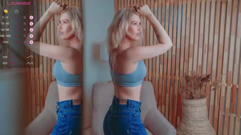 Snapshot of nancyfancyyy chatting on 02-04-25, 09:38 Follow my page on peach online show from 02-04-25, 09:38