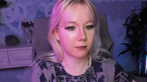 Snapshot of nancymartinez chatting on 01-10-25, 11:22 nancymartinez online show from 01-10-25, 11:22