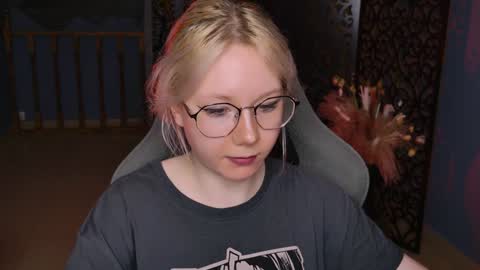 Snapshot of nancymartinez chatting on 01-11-25, 11:12 nancymartinez online show from 01-11-25, 11:12