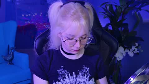 Snapshot of nancymartinez chatting on 01-13-25, 05:12 nancymartinez online show from 01-13-25, 05:12