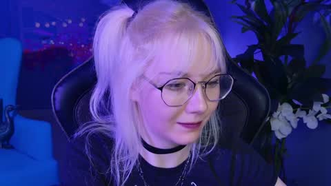 Snapshot of nancymartinez chatting on 01-13-25, 08:15 nancymartinez online show from 01-13-25, 08:15