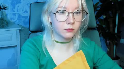 Snapshot of nancymartinez chatting on 01-17-25, 05:21 nancymartinez online show from 01-17-25, 05:21