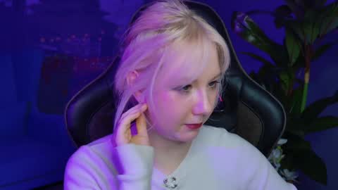 Snapshot of nancymartinez chatting on 01-23-25, 11:15 nancymartinez online show from 01-23-25, 11:15