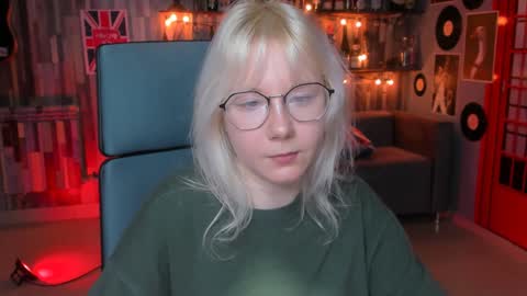 Snapshot of nancymartinez chatting on 01-25-25, 08:21 nancymartinez online show from 01-25-25, 08:21