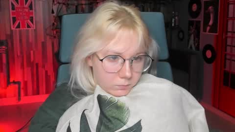 Snapshot of nancymartinez chatting on 01-25-25, 11:23 nancymartinez online show from 01-25-25, 11:23