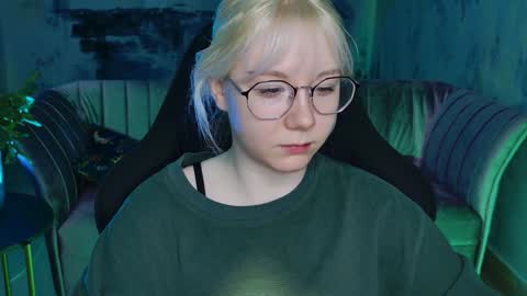 Snapshot of nancymartinez chatting on 02-08-25, 05:08 nancymartinez online show from 02-08-25, 05:08