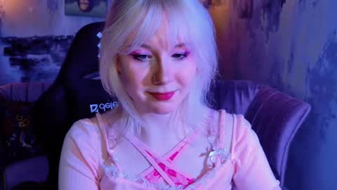 Snapshot of nancymartinez chatting on 02-13-25, 04:28 nancymartinez online show from 02-13-25, 04:28