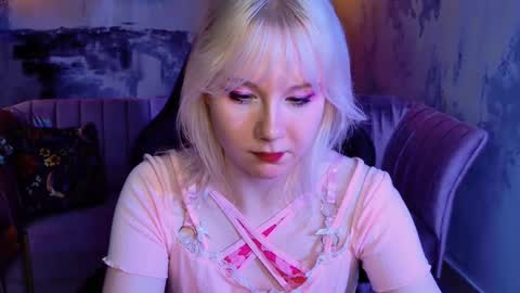 Snapshot of nancymartinez chatting on 02-13-25, 07:31 nancymartinez online show from 02-13-25, 07:31