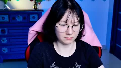 Snapshot of nancymartinez chatting on 10-25-25, 05:26 nancymartinez online show from 10-25-25, 05:26