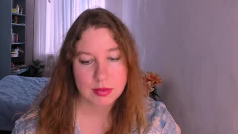 Snapshot of nancysanders chatting on 11-26-25, 08:04 Nancy online show from 11-26-25, 08:04