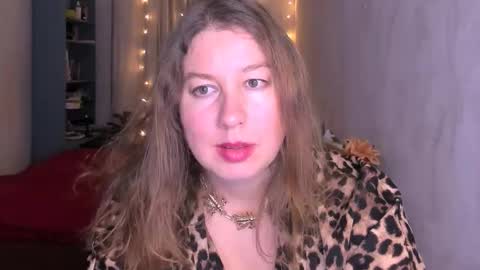 Snapshot of nancysanders chatting on 11-28-25, 09:17 Nancy online show from 11-28-25, 09:17