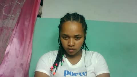 Snapshot of nandrianina416143 chatting on 06-28-26, 06:19 nandrianina416143 online show from 06-28-26, 06:19